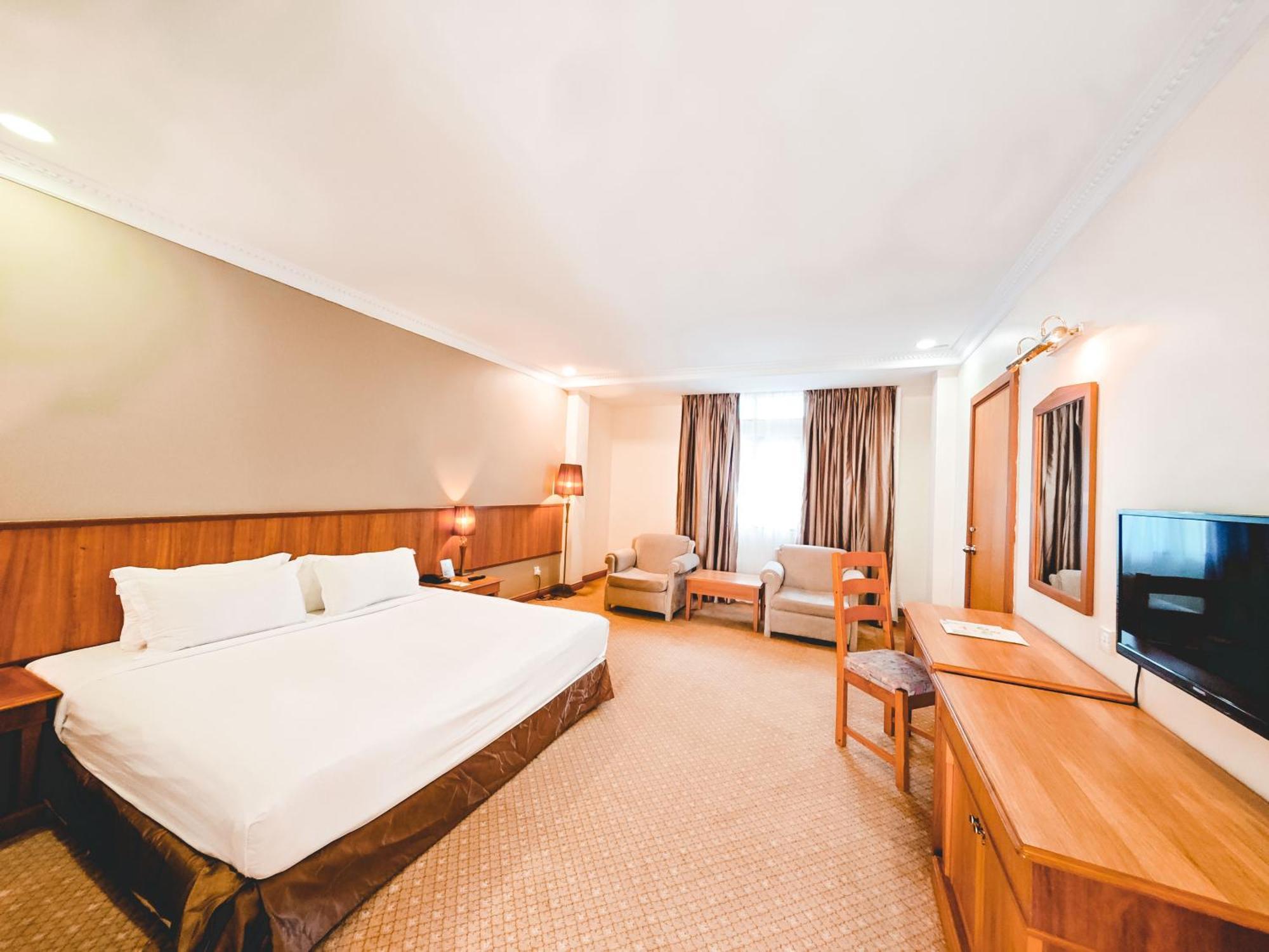 Starlodge Kampong Jerudong Exterior photo