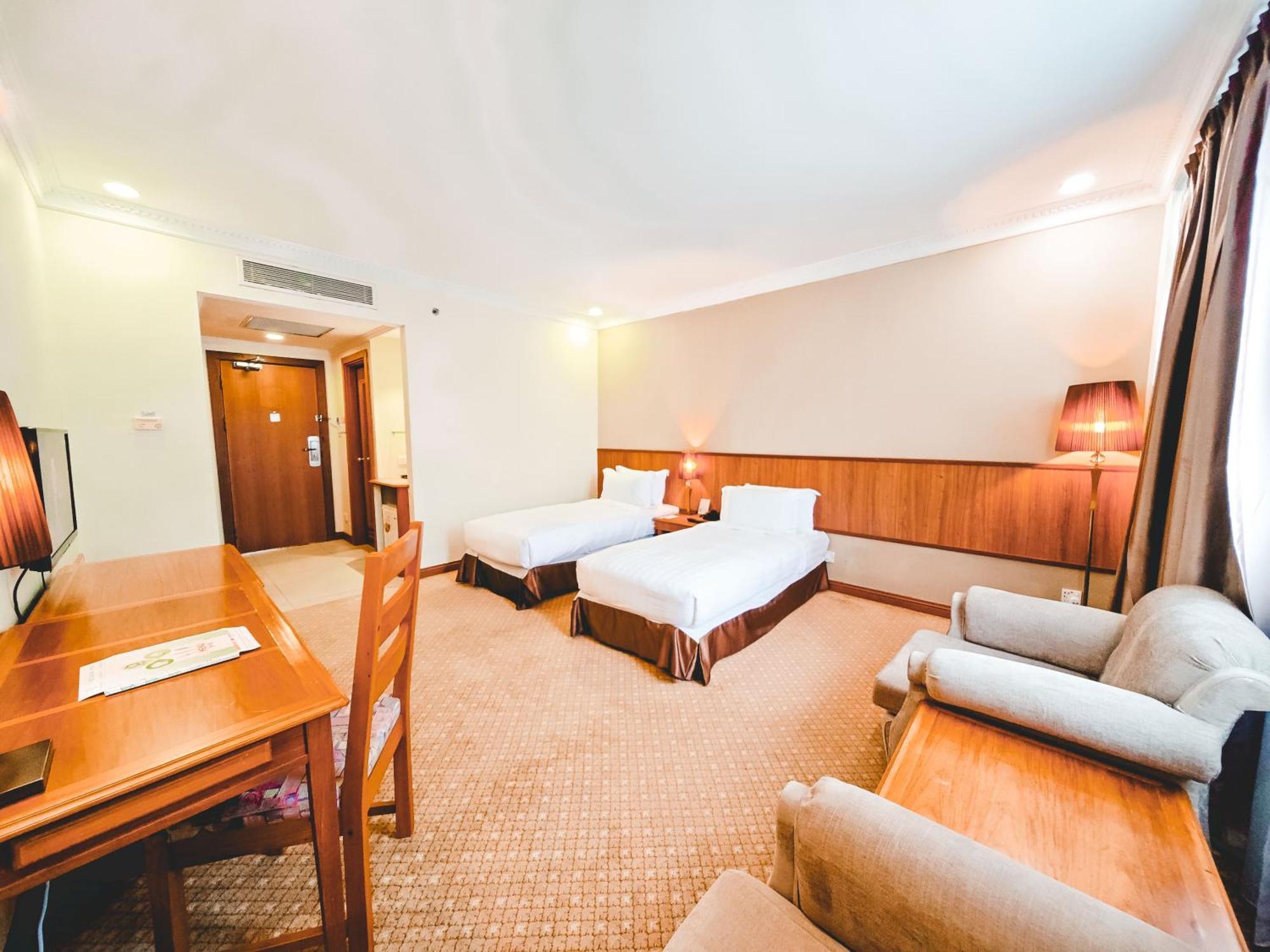 Starlodge Kampong Jerudong Exterior photo