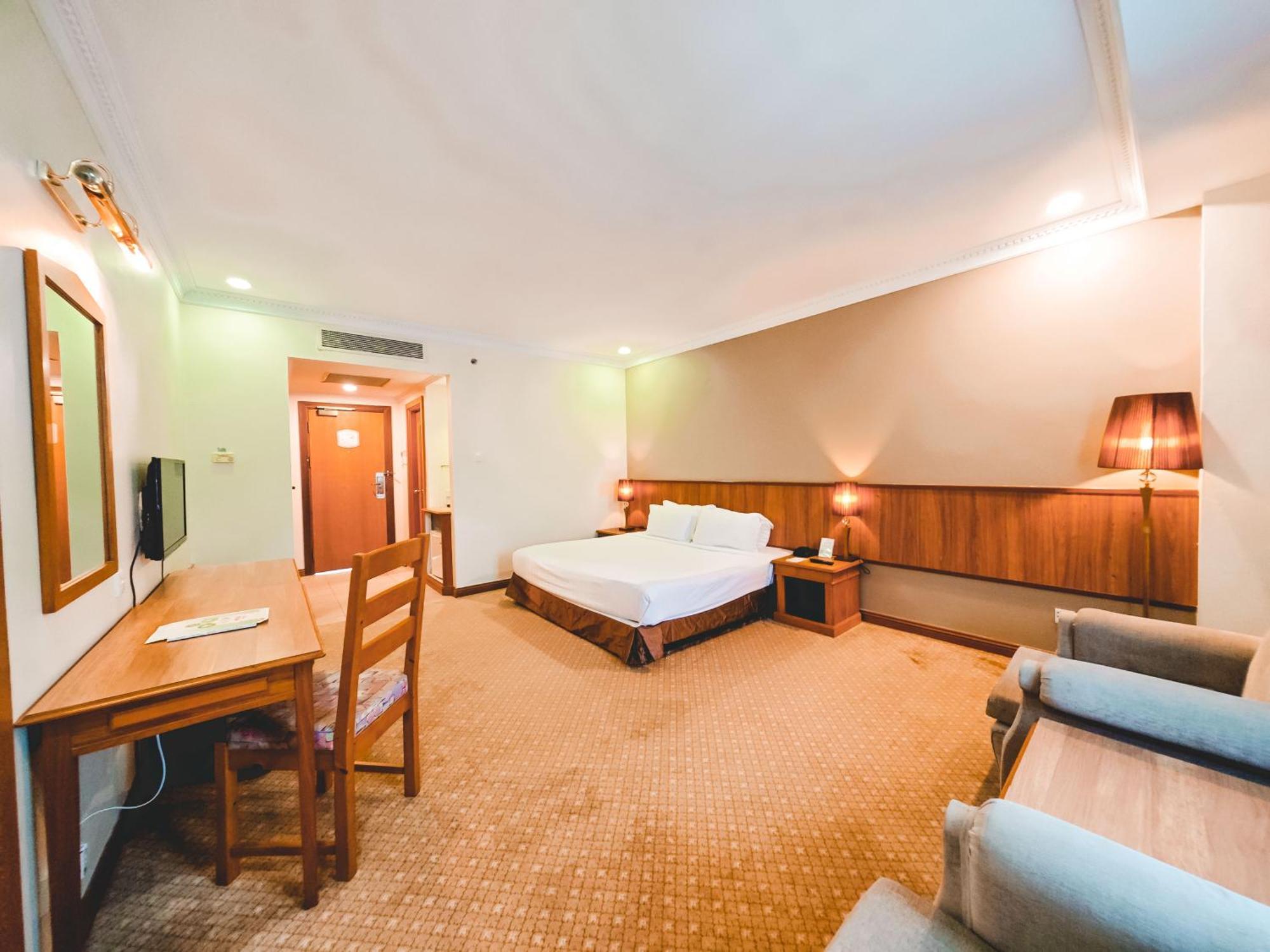 Starlodge Kampong Jerudong Exterior photo
