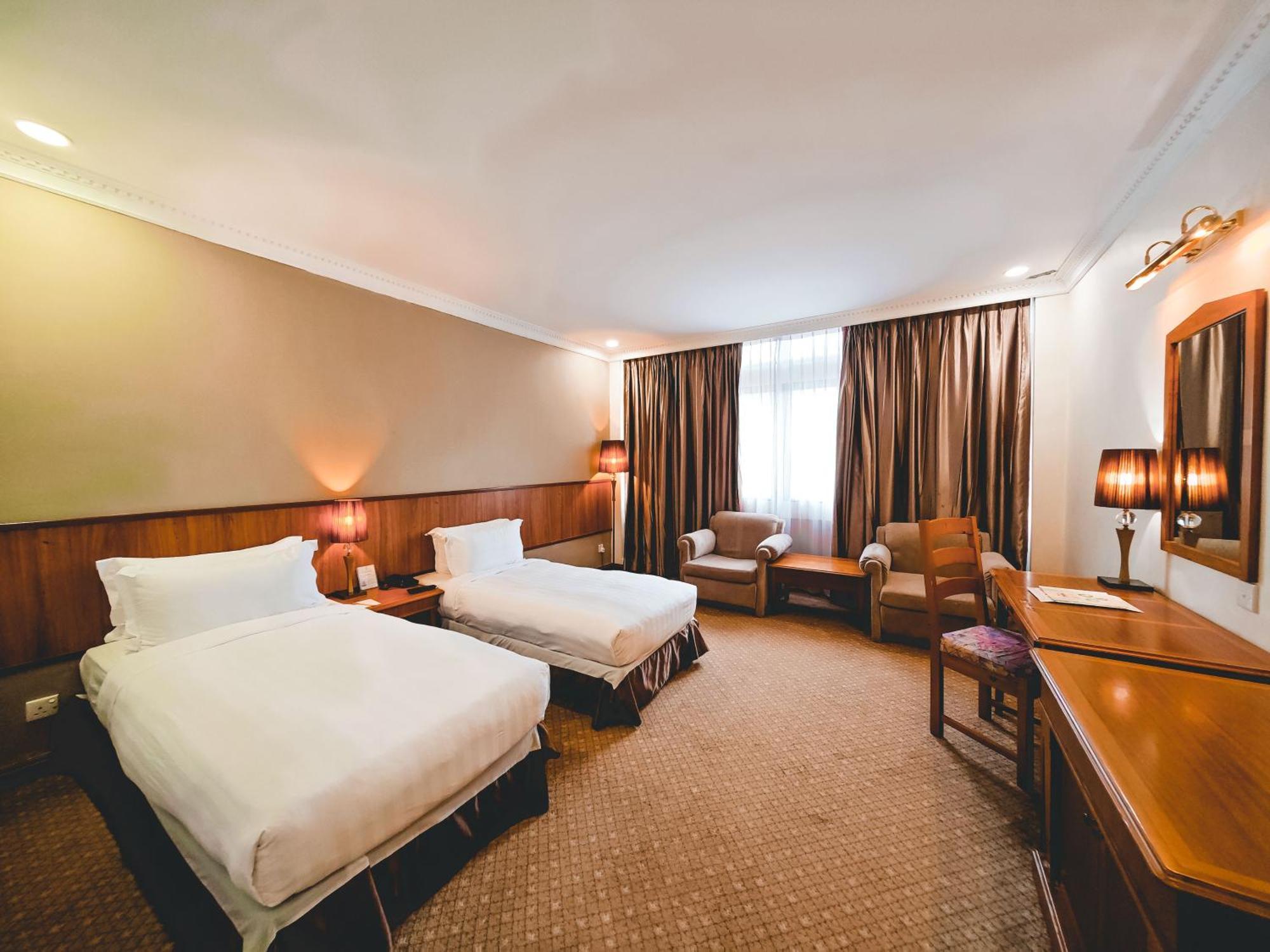 Starlodge Kampong Jerudong Exterior photo